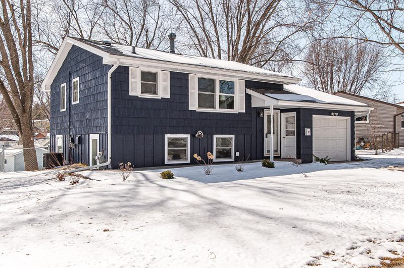 3914 5th Pl NW, Rochester, MN 55901