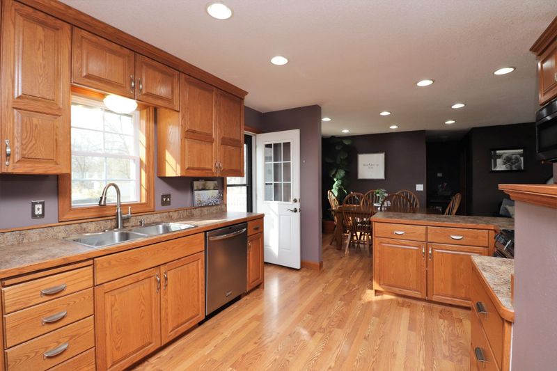 1404 Ash St, Alexandria, MN 56308