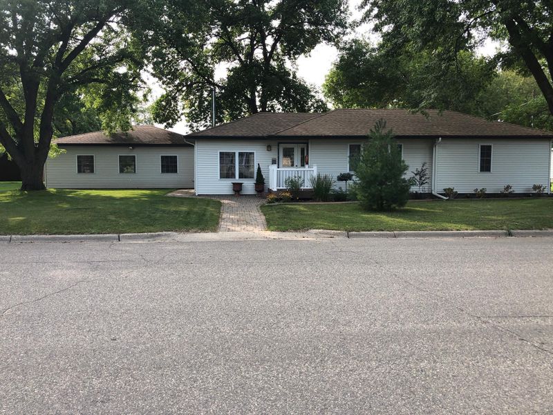 1404 Ash St, Alexandria, MN 56308