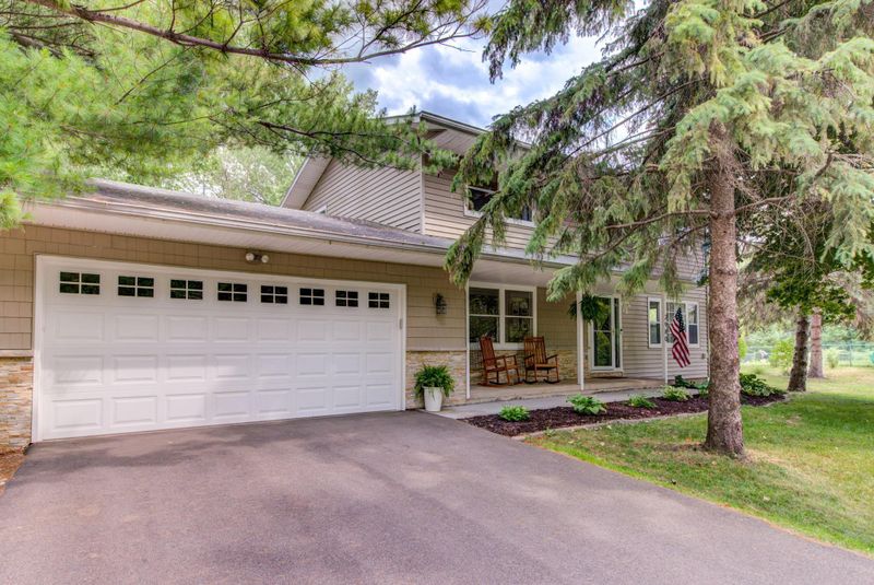 2980 Egan Ave, Eagan, MN 55121