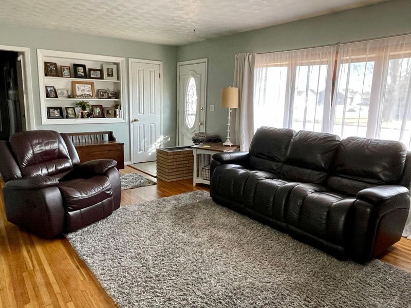1209 19th St NE, Austin, MN 55912