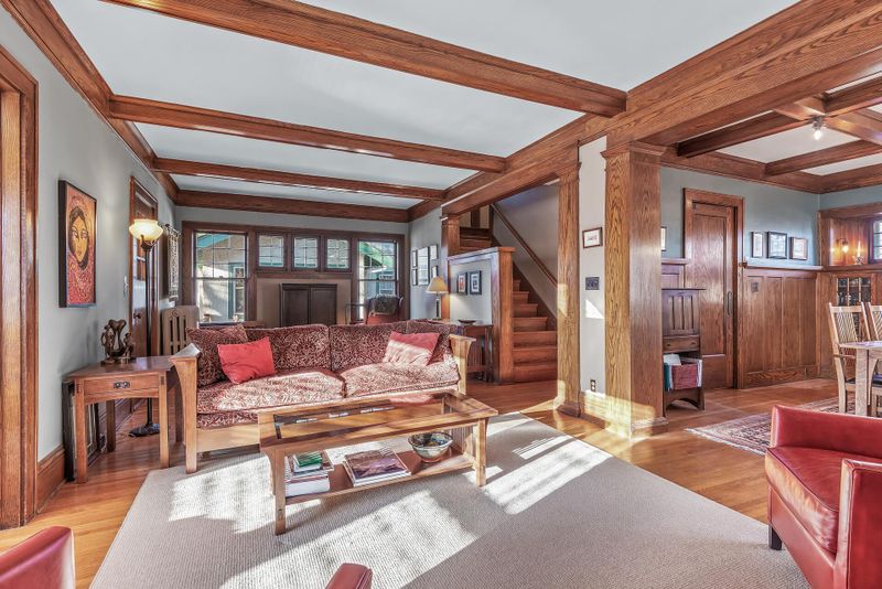 4139 Garfield Ave, Minneapolis, MN 55409