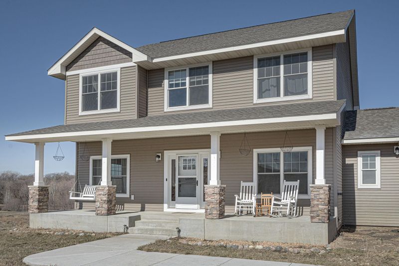13549 Steve Dr, Shakopee, MN 55379