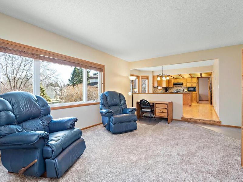 17650 82nd Way N, Maple Grove, MN 55311