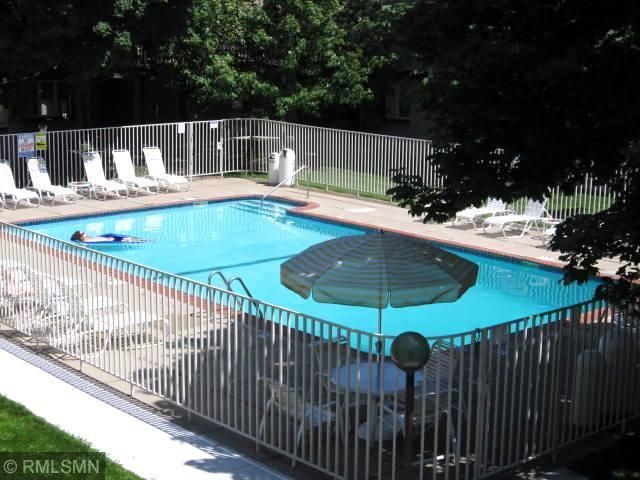 4023 14th Ave S #8A, Minneapolis, MN 55407