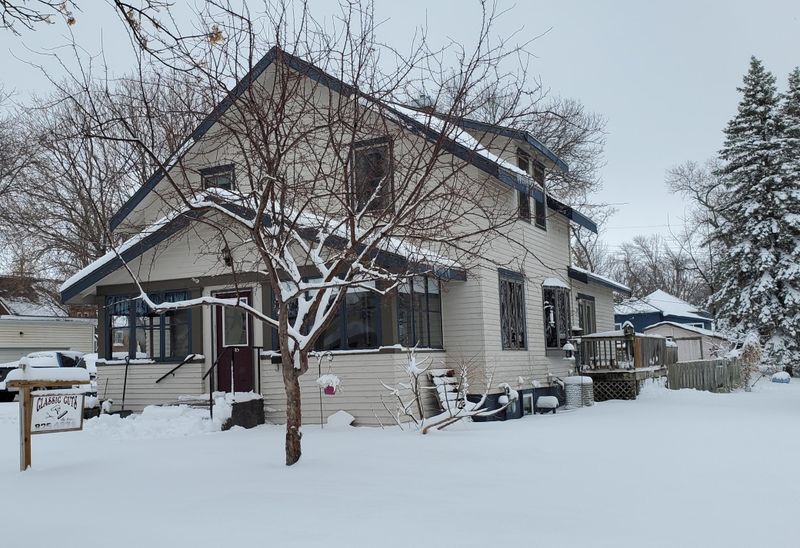 515 2nd Ave SW, Pipestone, MN 56164