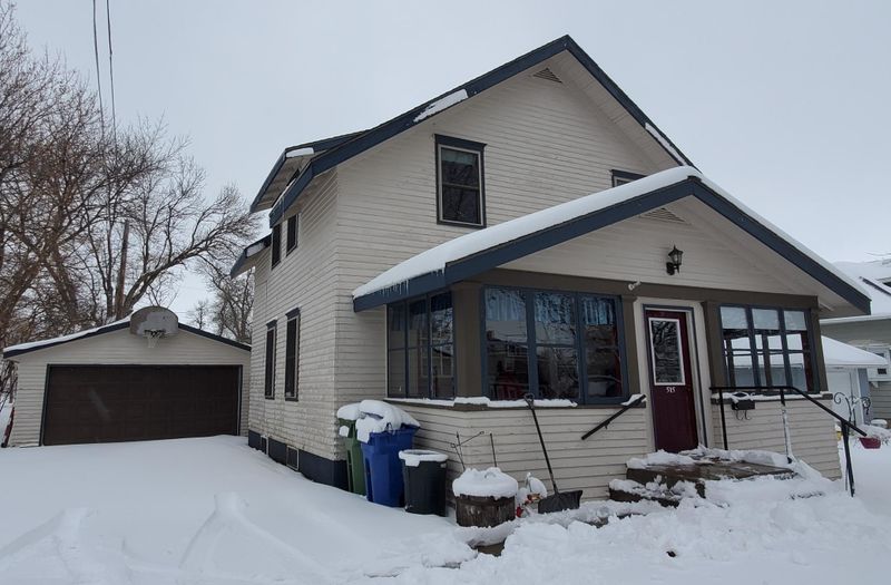 515 2nd Ave SW, Pipestone, MN 56164