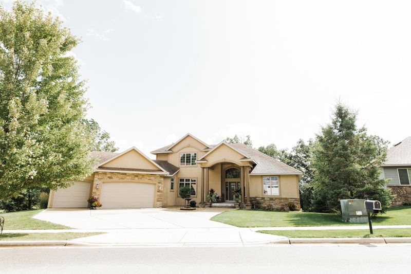 1524 39th St S, Saint Cloud, MN 56301