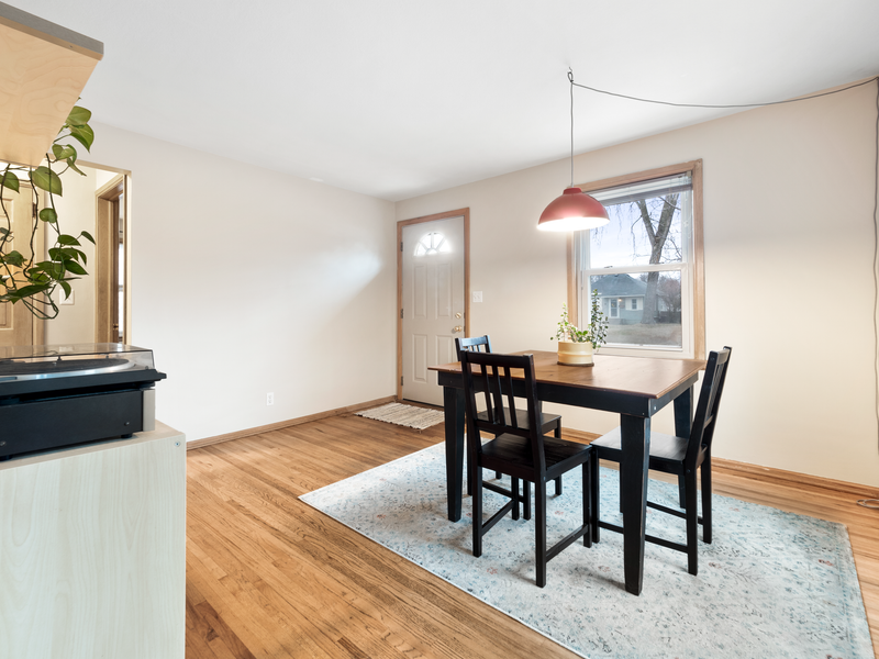 6046 Upton Ave S, Minneapolis, MN 55410