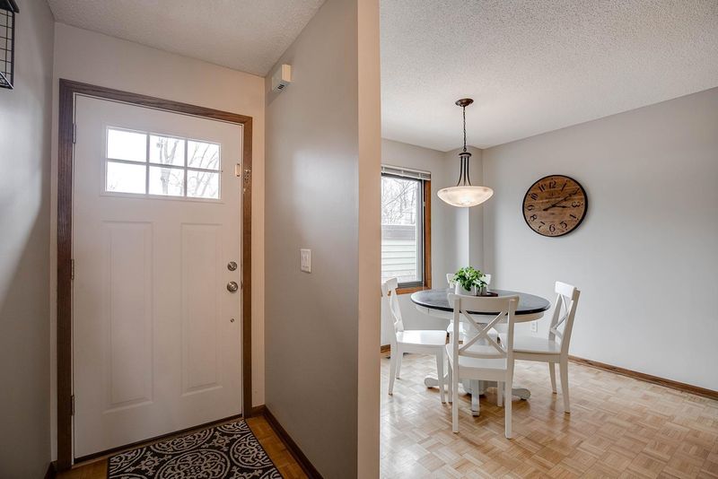 4119 France Ave S, Minneapolis, MN 55416