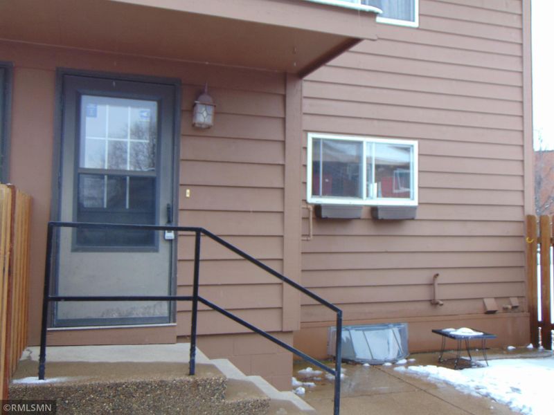 1239 63rd Ln N, Brooklyn Center, MN 55430