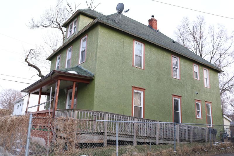 1611 E 26th St, Minneapolis, MN 55404