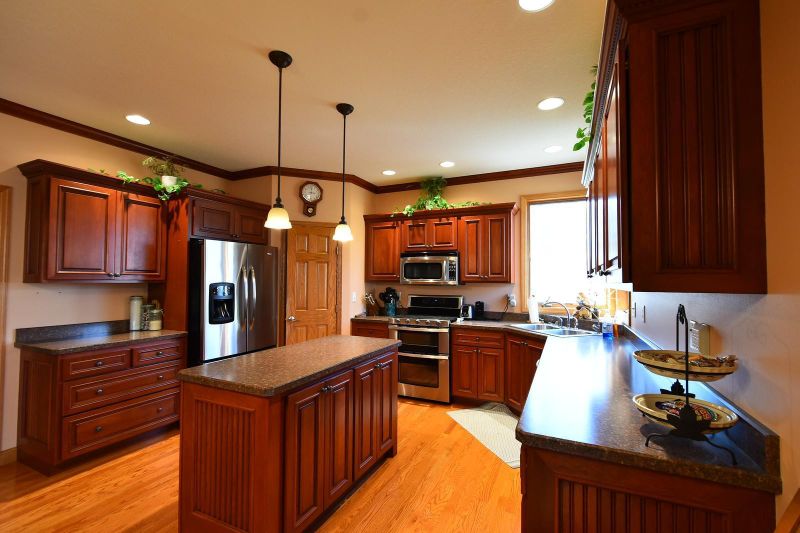 5927 Cherry Ln, Cannon Falls, MN 55009