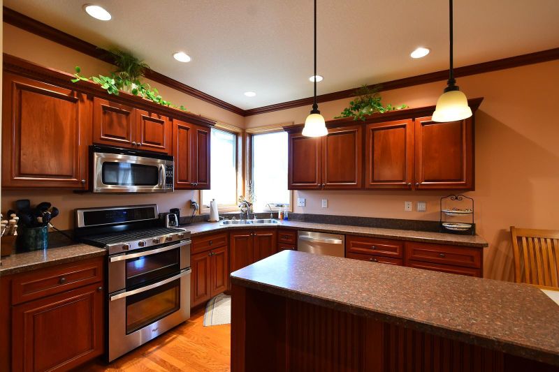 5927 Cherry Ln, Cannon Falls, MN 55009