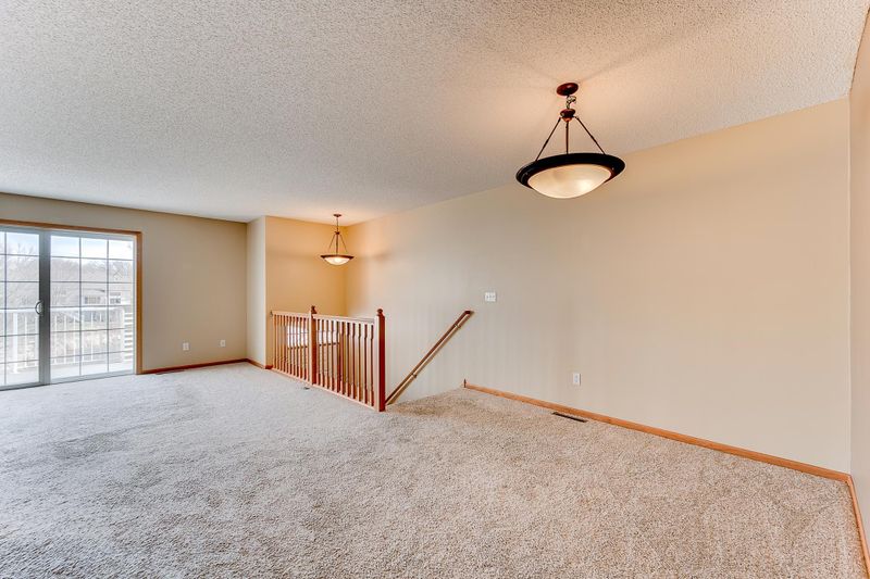 7641 Ponds Edge Pa, Savage, MN 55378