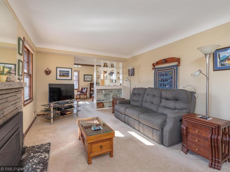 6926 Pleasant Ave, Richfield, MN 55423