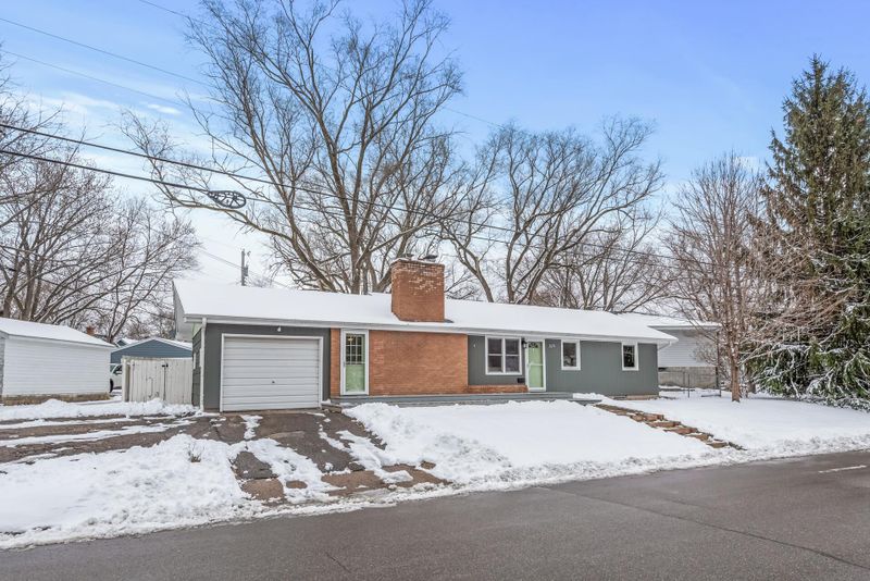 3619 31st Ave N, Robbinsdale, MN 55422