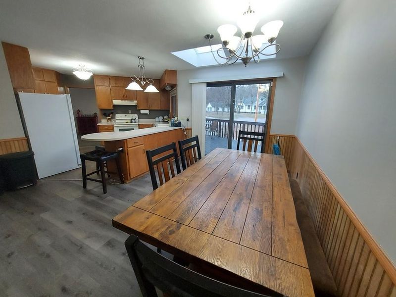 314 5th St S, Sauk Rapids, MN 56379