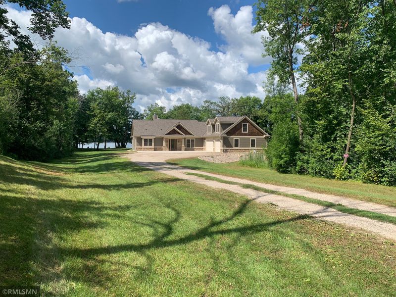 9933 120th St NW, South Haven, MN 55382