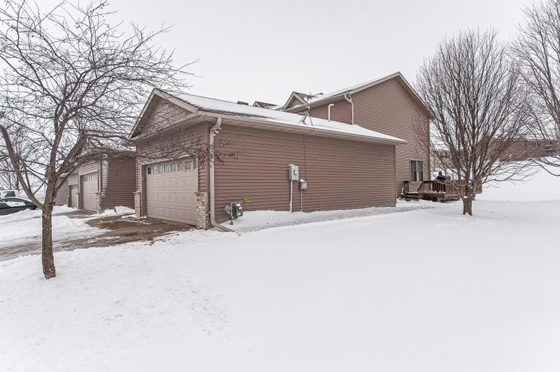 4385 Heritage Pl NW, Rochester, MN 55901