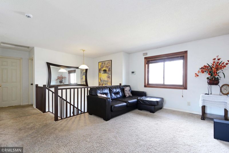 980 Wilson Ave, Saint Paul, MN 55106