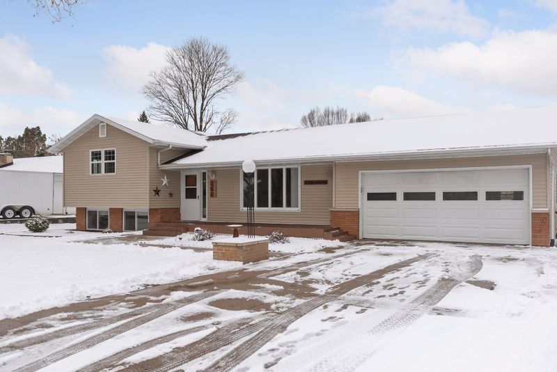 266 Debra Ave, Red Wing, MN 55066