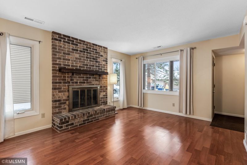 4687 Horten Point, Eagan, MN 55122