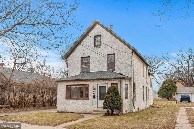 1702 Grand St NE, Minneapolis, MN 55413