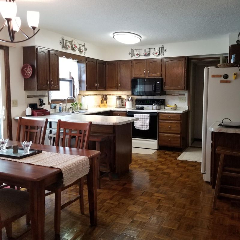 2205 Sahlman Ave, Cloquet, MN 55720
