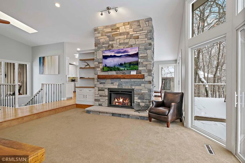 9316 Wyoming Ave S, Bloomington, MN 55438