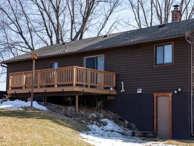 137 W Harney Rd, Esko, MN 55733