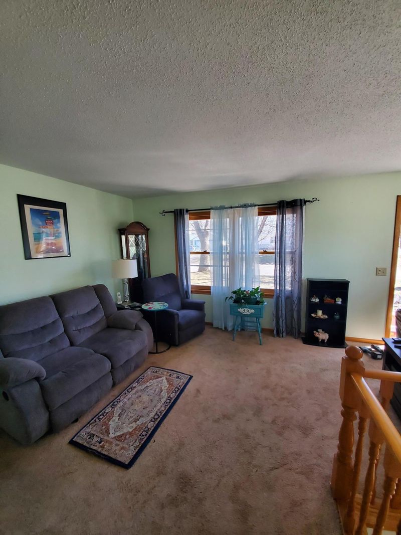 8800 Monroe St NE, Blaine, MN 55434