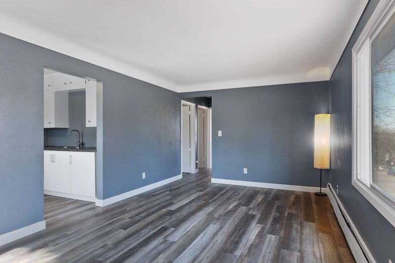 685 Harvard St, Saint Paul, MN 55107