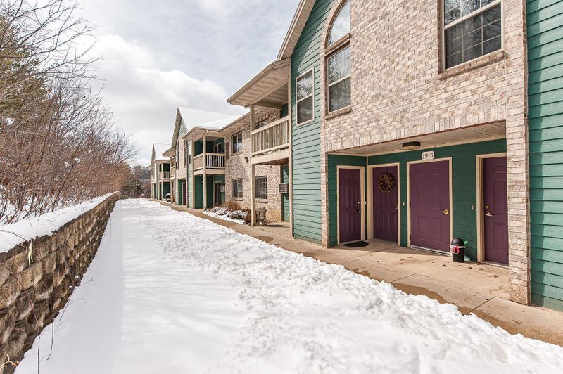 1913 Deerhaven Ln NE #21, Rochester, MN 55906