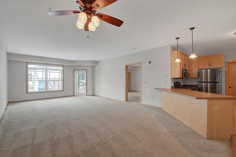 2530 E 34th St #113, Minneapolis, MN 55406