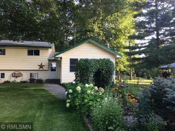 4126 Canary Rd, Grasston, MN 55030
