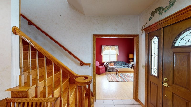 636 Sylfest St, Blair, WI 54616