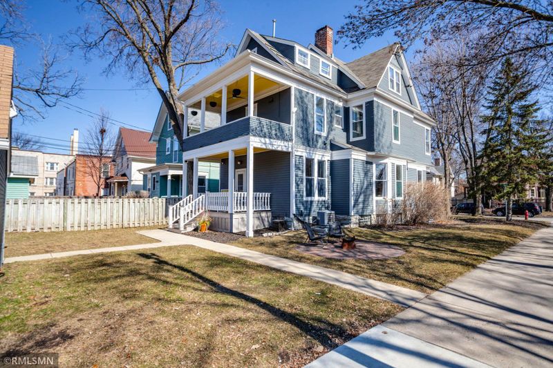 2324 Girard Ave S, Minneapolis, MN 55405