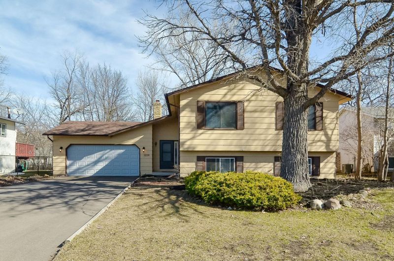 3224 83rd Ave N, Brooklyn Park, MN 55443