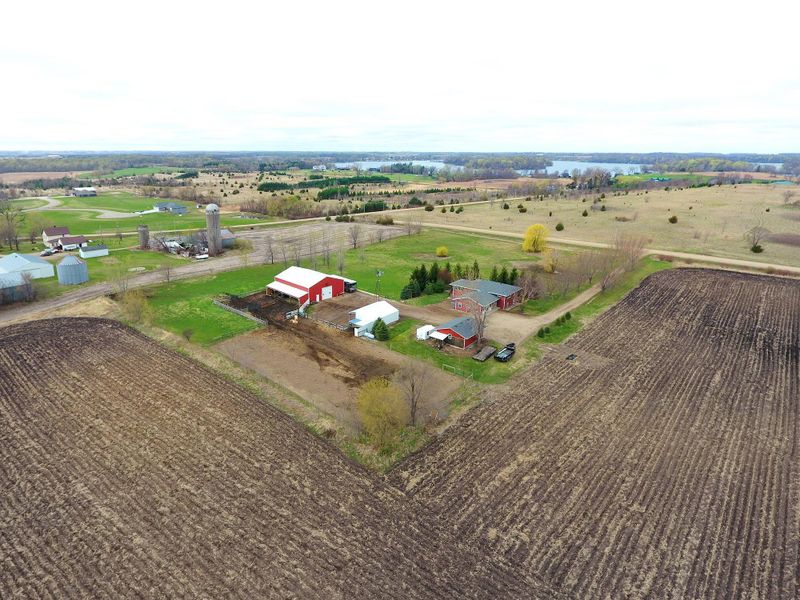 19905 Garfield Ave, Faribault, MN 55021