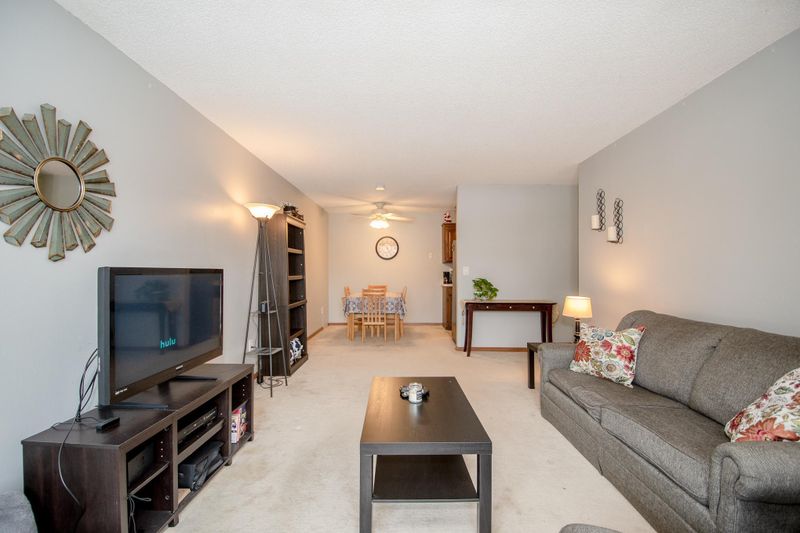 3431 Kent St #706, Shoreview, MN 55126