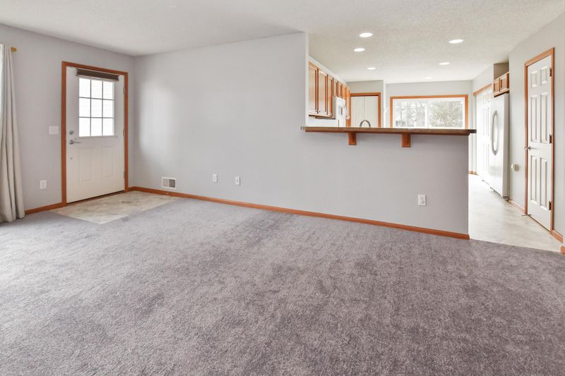 4810 149th St N #1, Hugo, MN 55038