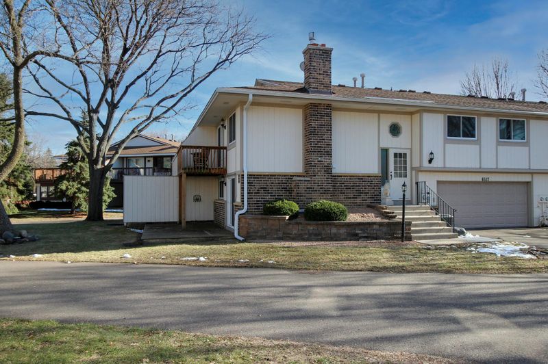 6537 Ives Ln N, Maple Grove, MN 55369