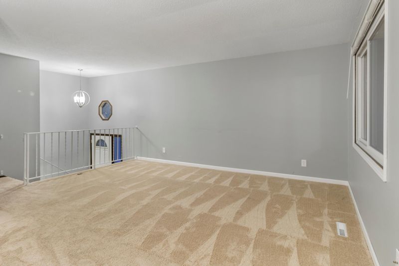 6537 Ives Ln N, Maple Grove, MN 55369