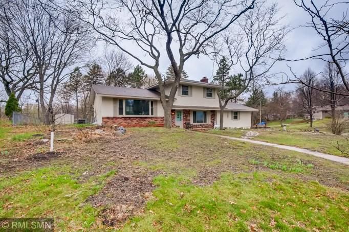 2382 Hillside Rd, White Bear Lake, MN 55110