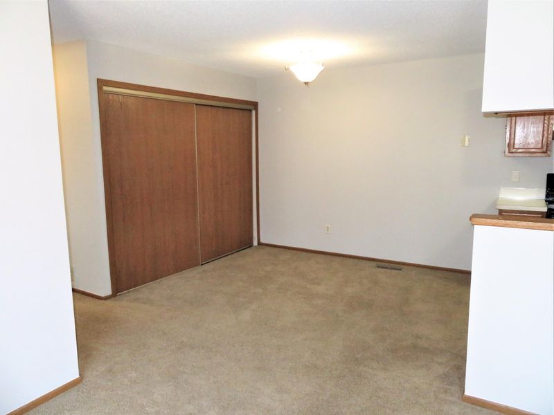5978 Fernwood St, Shoreview, MN 55126