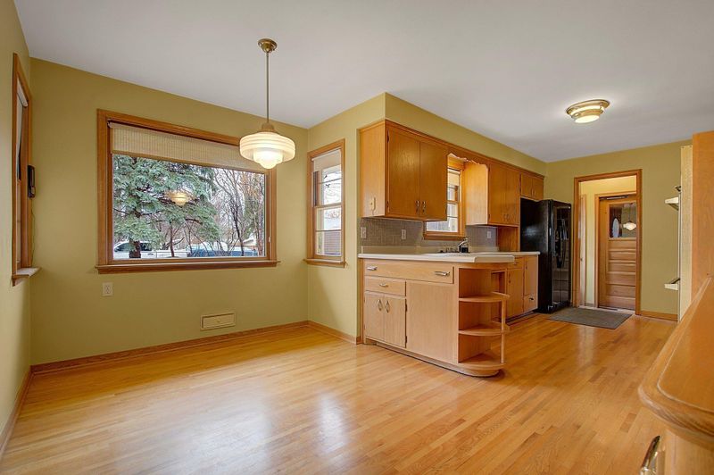 409 5th St, Farmington, MN 55024