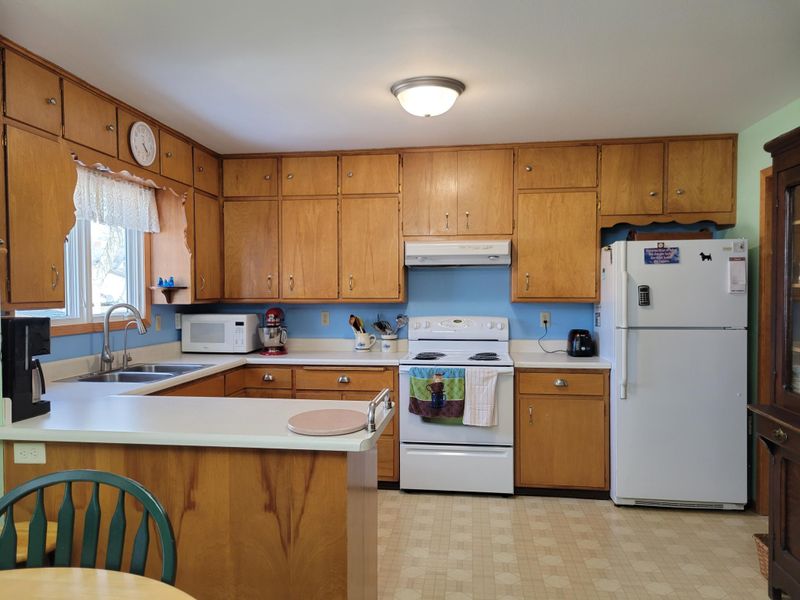 902 2nd St SW, Pipestone, MN 56164