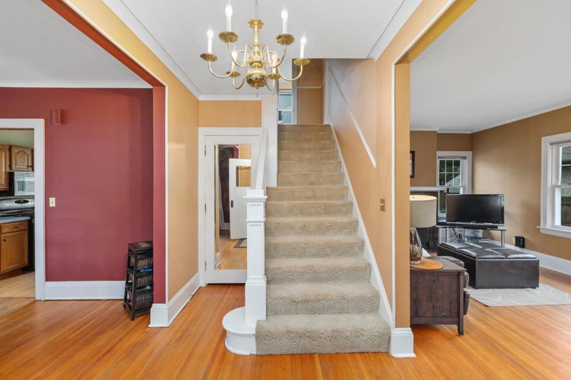 1902 Fairmount Ave, Saint Paul, MN 55105