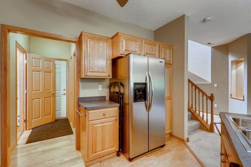 181 Larpenteur Ave E #A, Maplewood, MN 55117